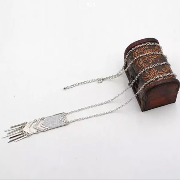 🎀 NEW Last 1 • Silver Long Boho Tassel Necklace • - Picture 5 of 8